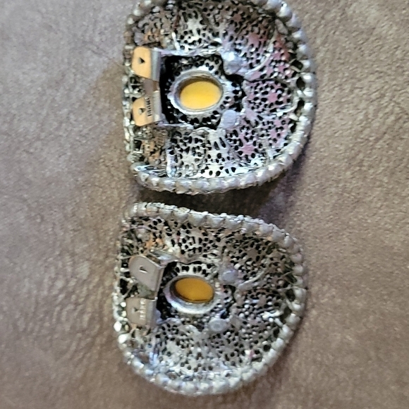 Antique MUSI Filigree Rhinestone Cabochon Gothic Shoe Clips - Picture 3 of 6